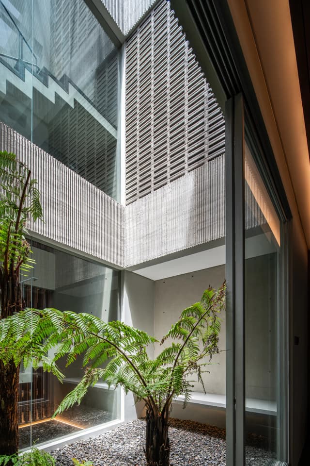 Inner Courtyard, architectural detail by Senawa